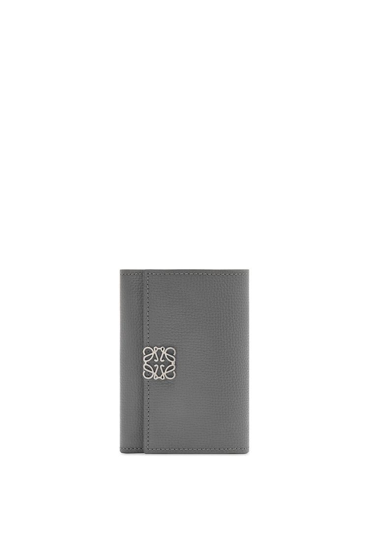 Anagram small vertical wallet in pebble grain calfskin