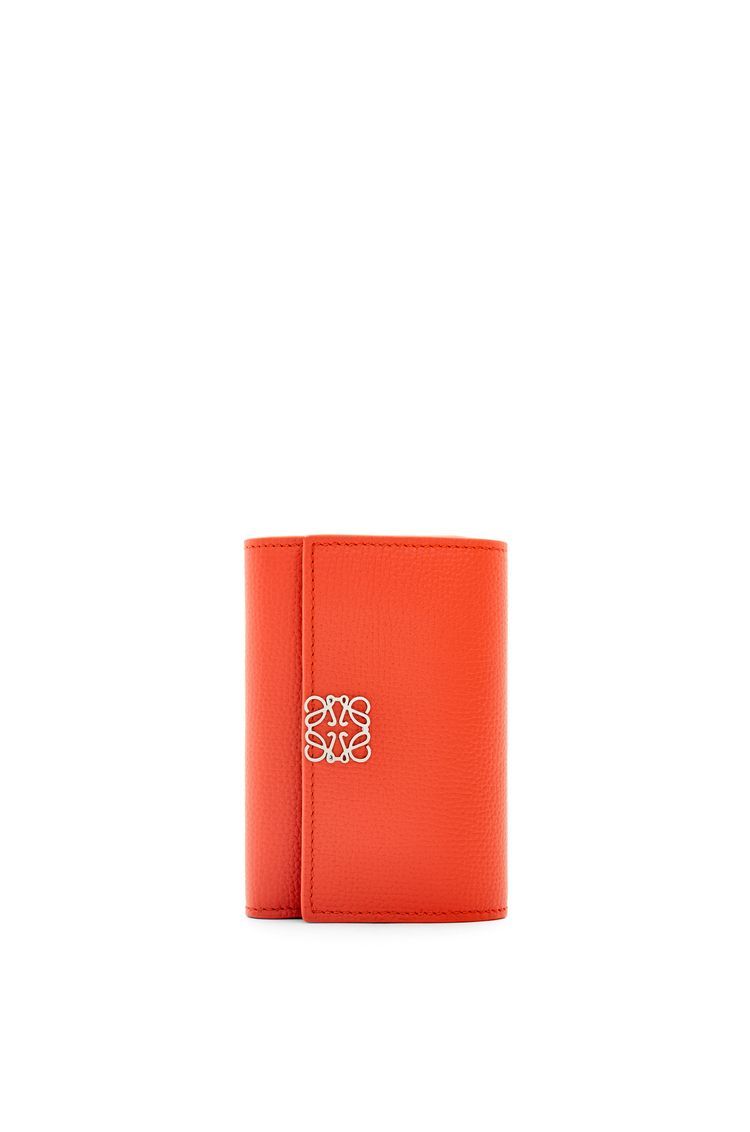 Anagram small vertical wallet in pebble grain calfskin