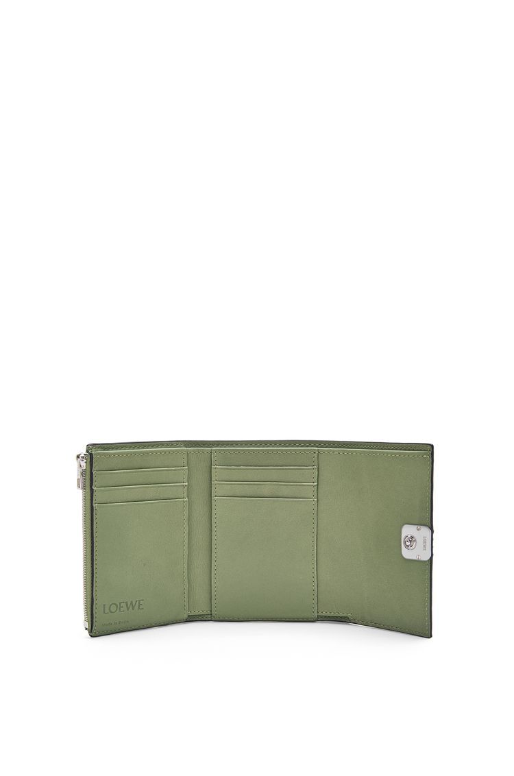Anagram small vertical wallet in pebble grain calfskin