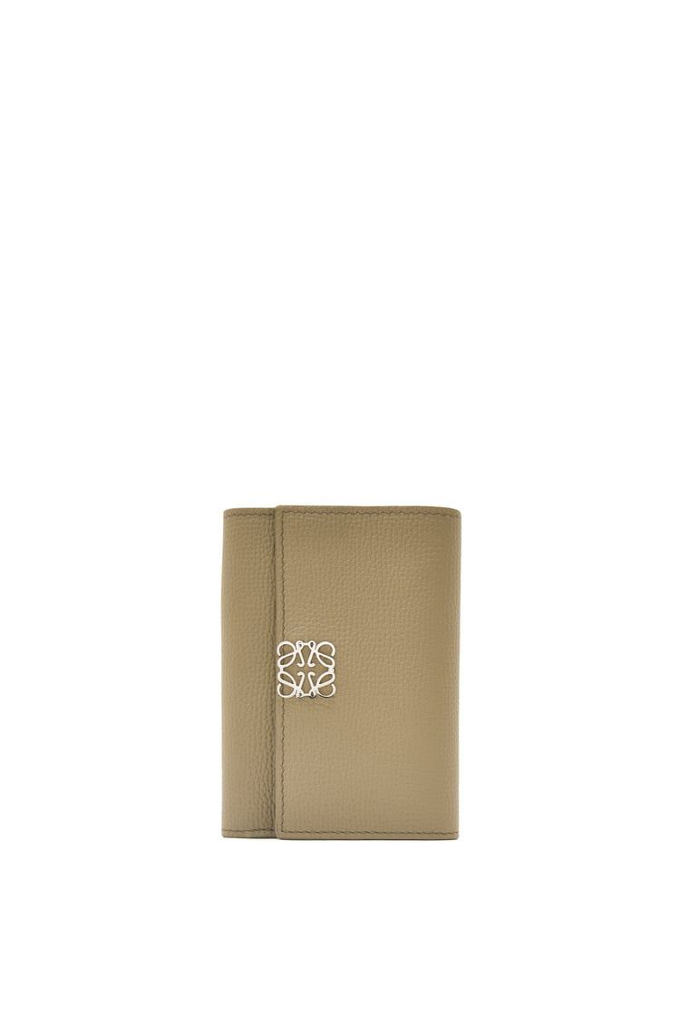 Anagram small vertical wallet in pebble grain calfskin