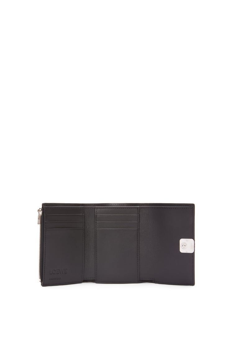 Anagram small vertical wallet in pebble grain calfskin