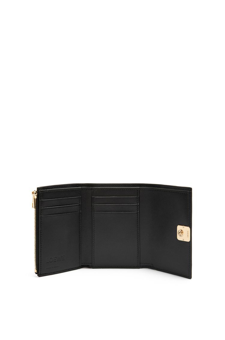 Puffer Anagram small vertical wallet in shiny nappa calfskin