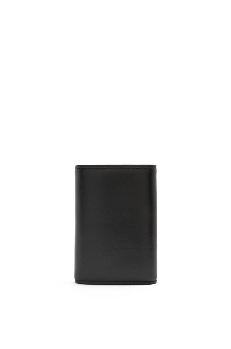 Puffer Anagram small vertical wallet in shiny nappa calfskin