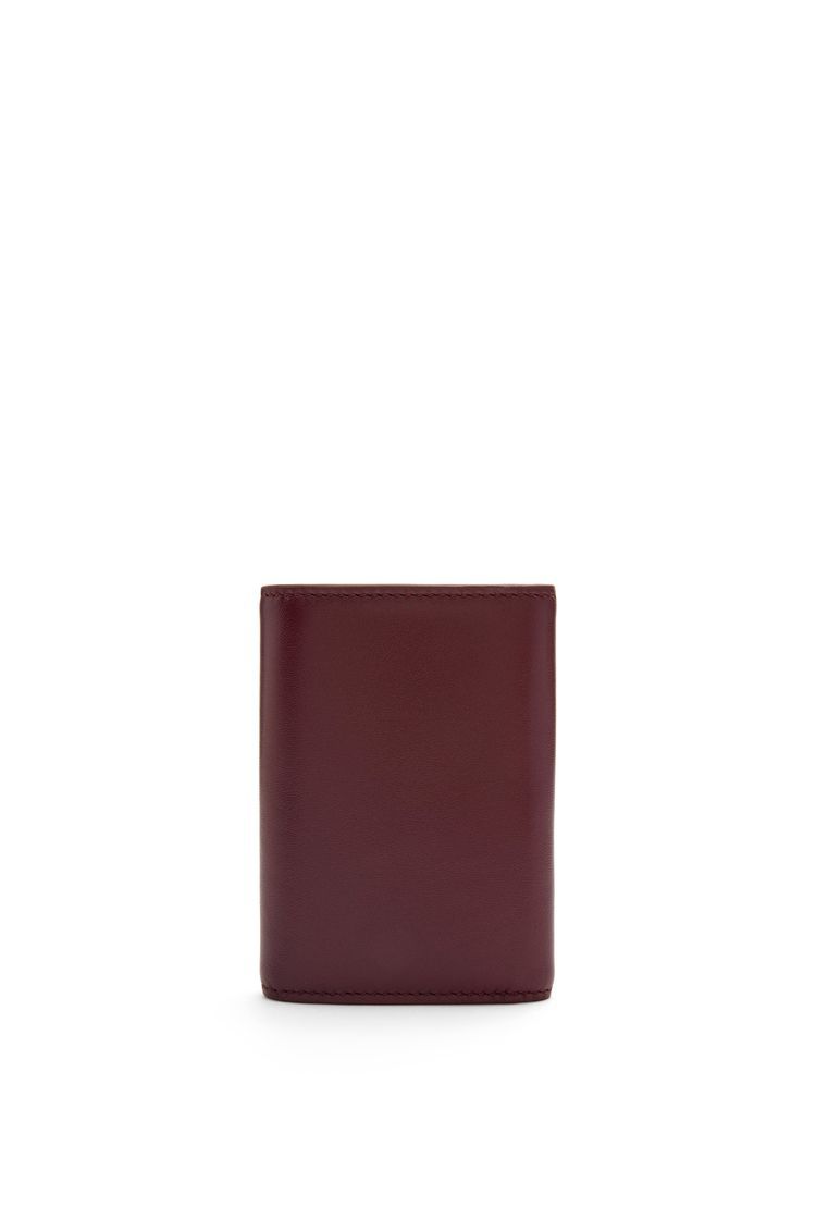 Puffer Anagram small vertical wallet in shiny nappa calfskin