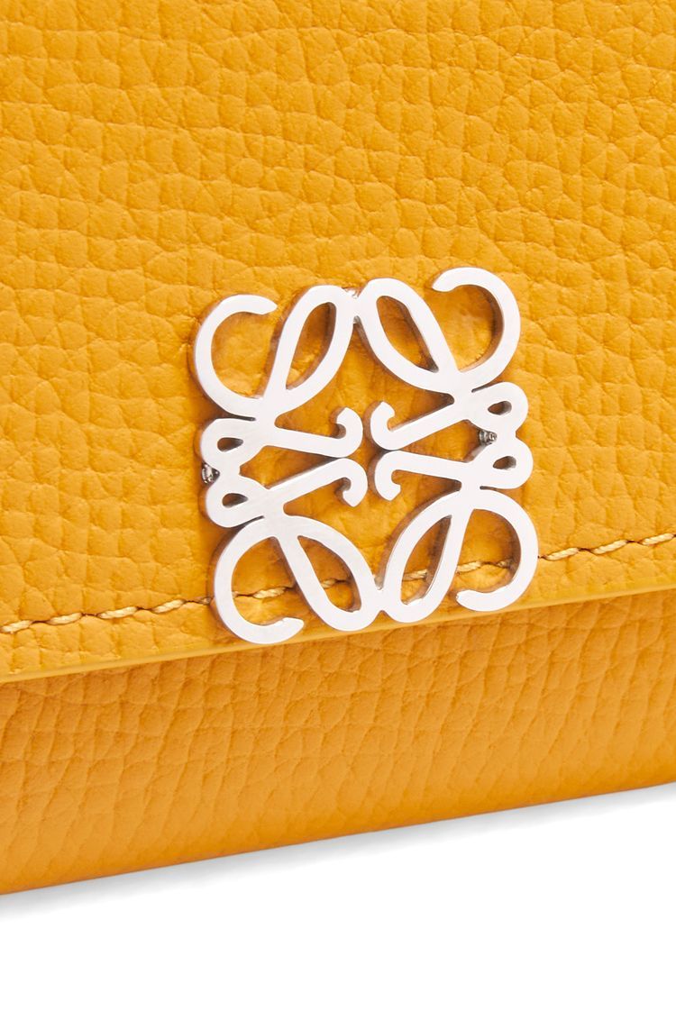 Anagram small vertical wallet in pebble grain calfskin