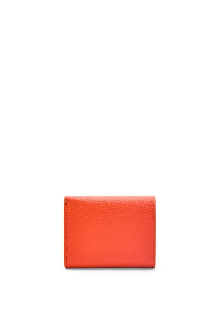 Anagram trifold wallet in pebble grain calfskin
