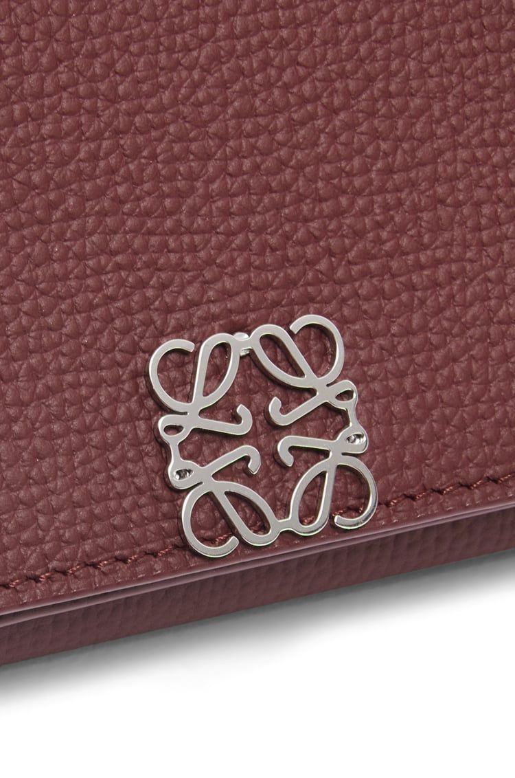 Anagram trifold wallet in pebble grain calfskin