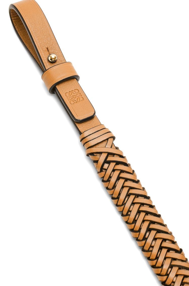 Arrow short strap in calfskin