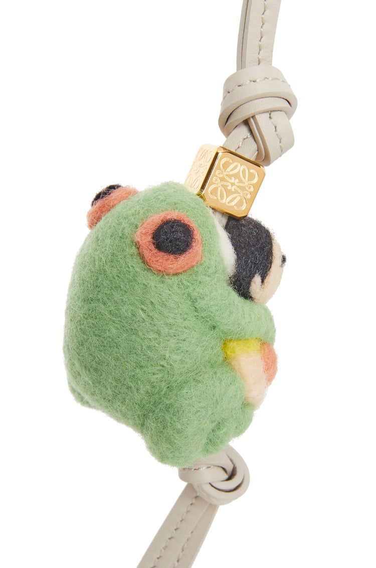 Frog with Kid charm in felt and calfskin