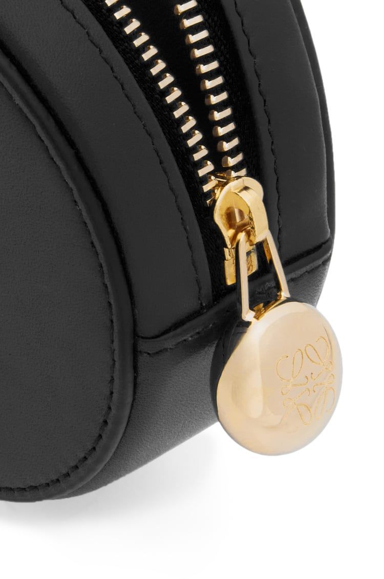 Pebble cookie key holder in shiny nappa calfskin
