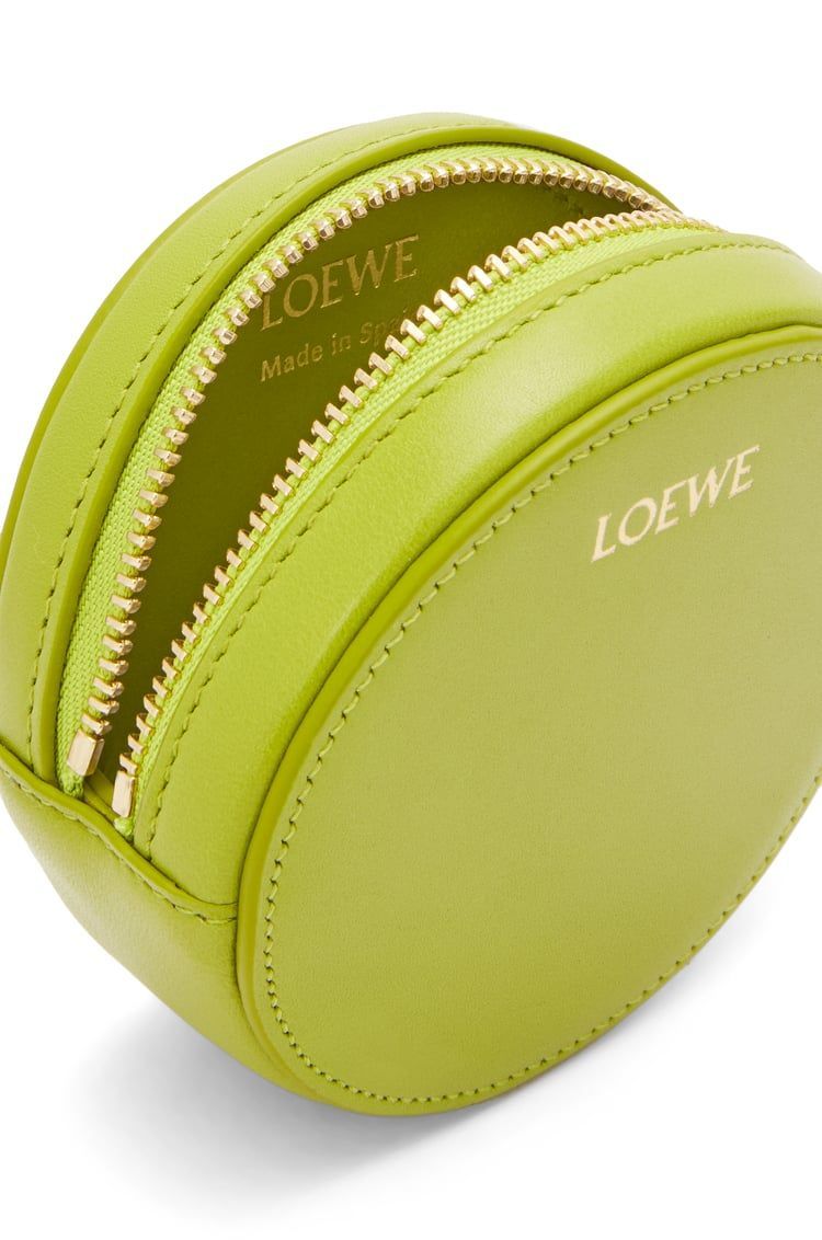 Pebble cookie key holder in shiny nappa calfskin