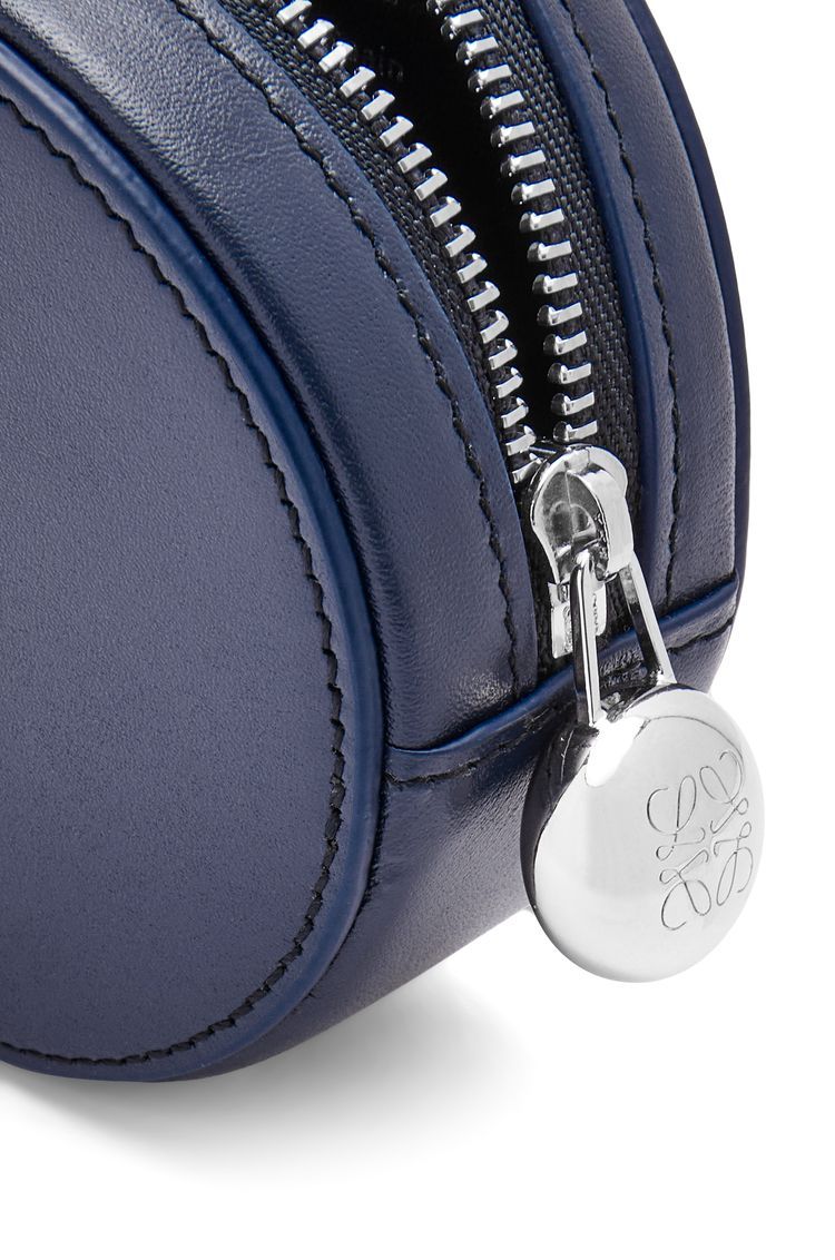 Pebble cookie key holder in shiny nappa calfskin