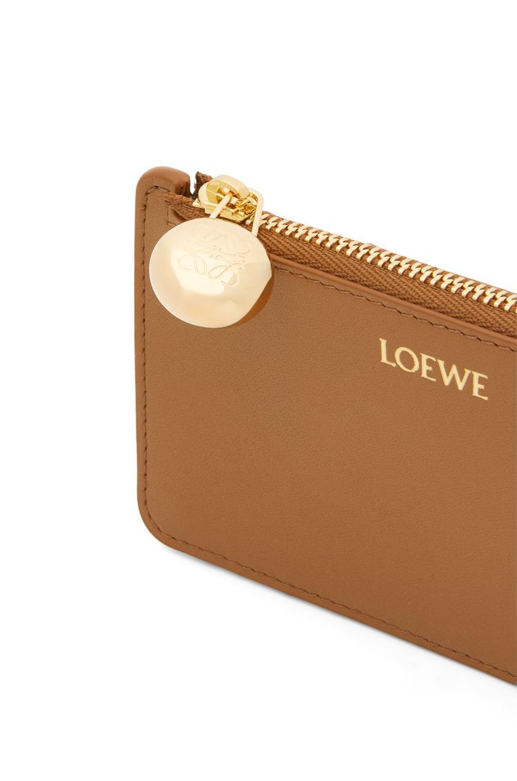 Pebble coin cardholder in shiny nappa calfskin