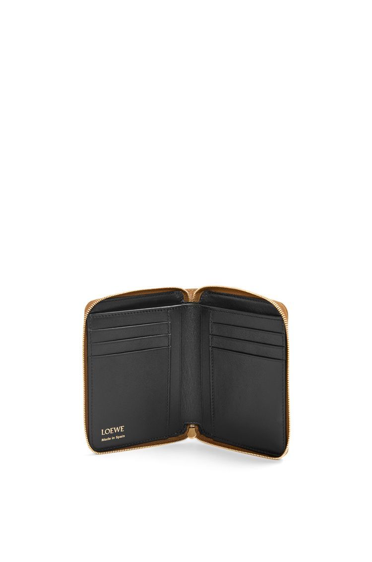 Knot compact zip around wallet in shiny nappa calfskin