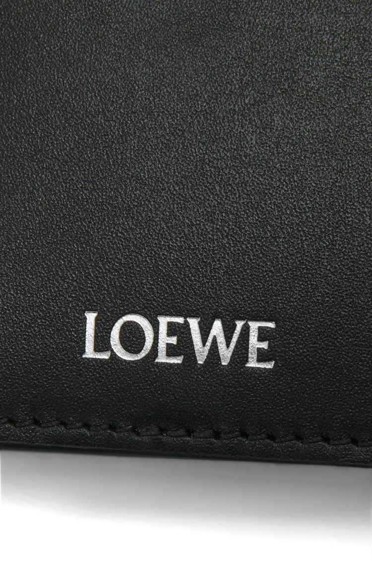 Long wallet in shiny nappa calfskin