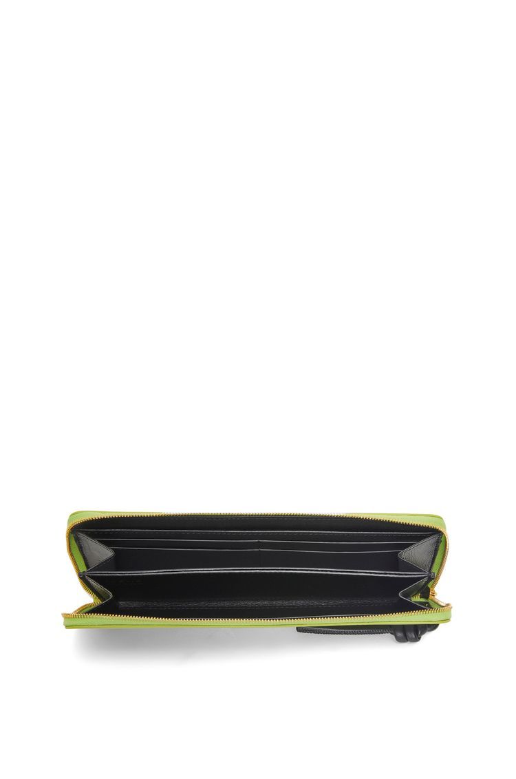 Knot zip around wallet in shiny nappa calfskin