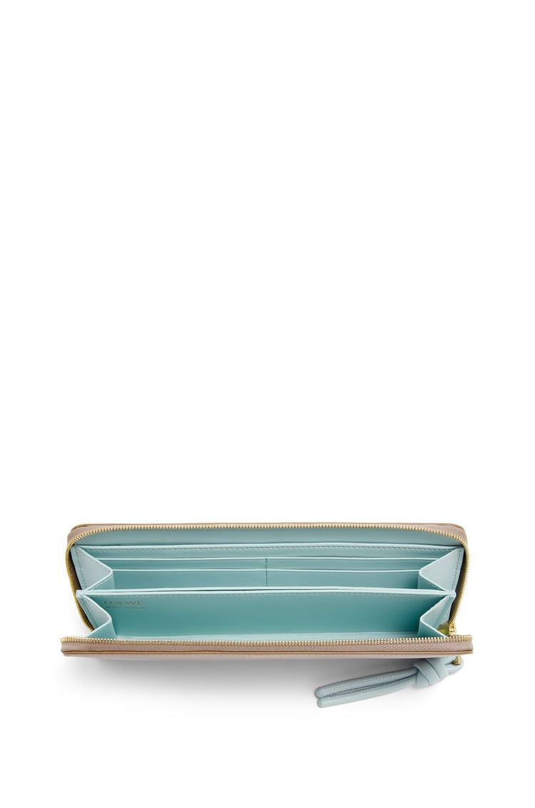 Knot zip around wallet in shiny nappa calfskin