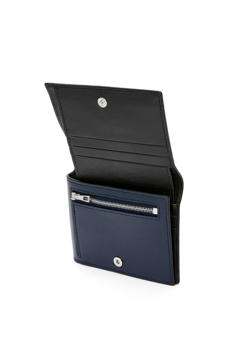 Folded wallet in shiny nappa calfskin
