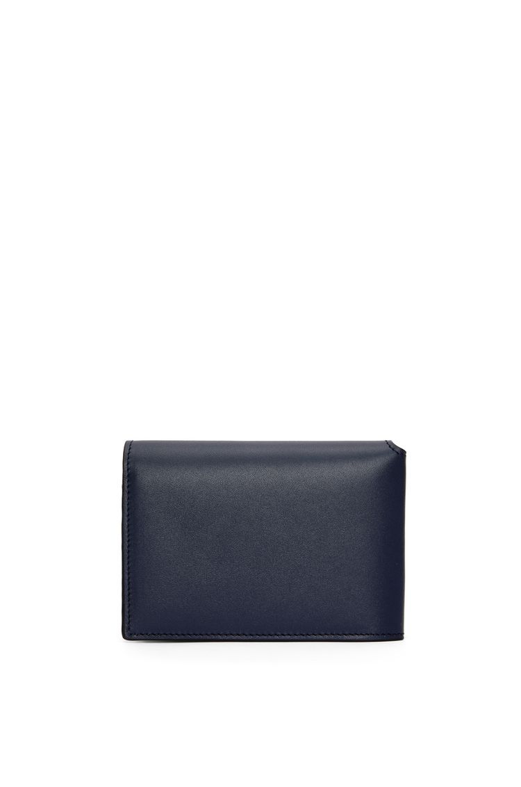Folded wallet in shiny nappa calfskin
