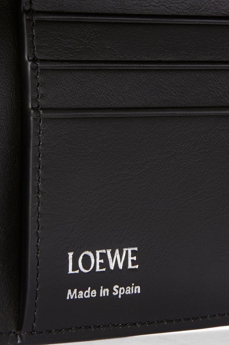 Folded wallet in shiny nappa calfskin