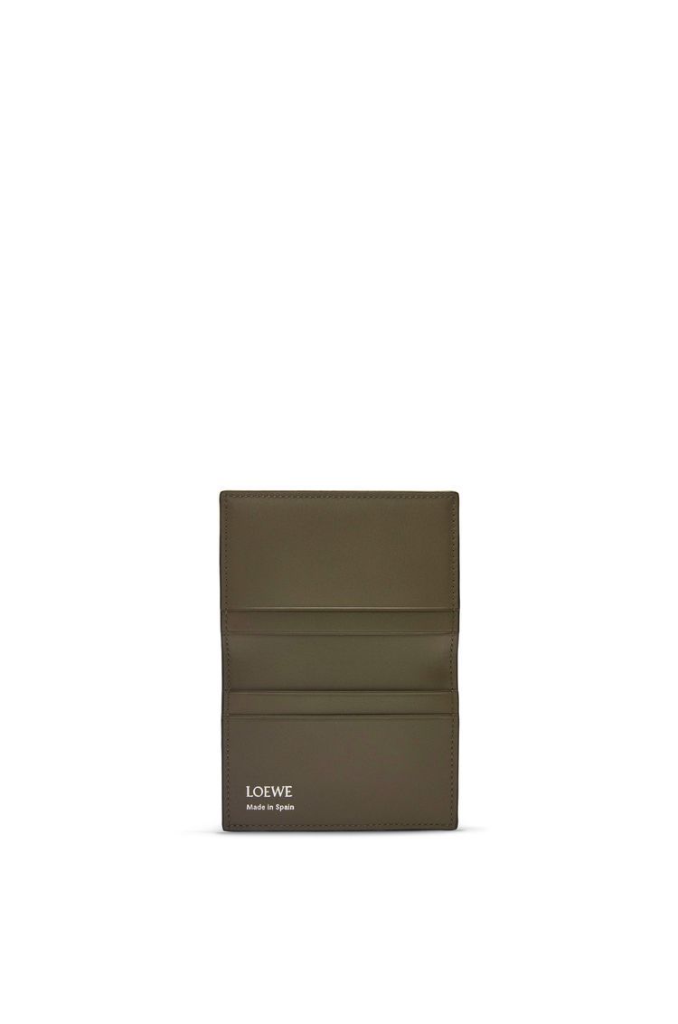 Slim bifold cardholder in shiny nappa calfskin