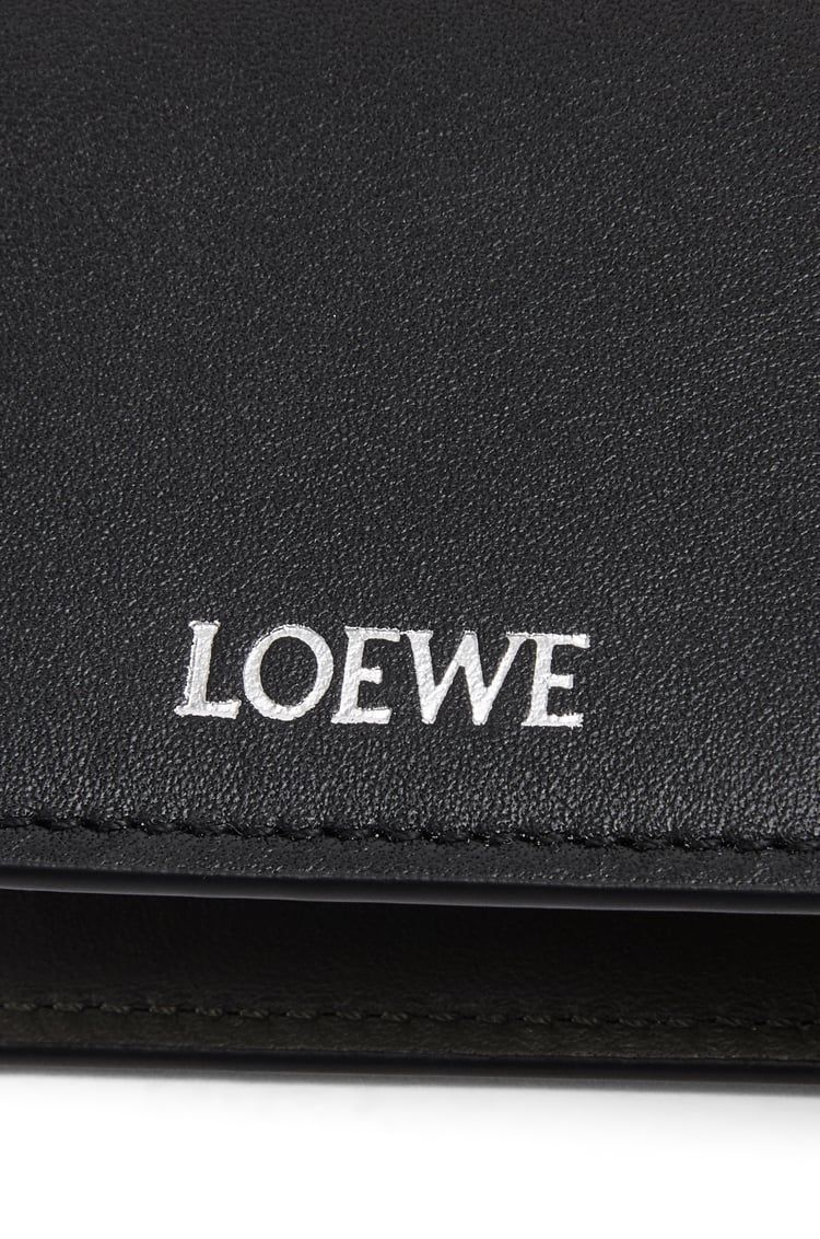 Slim bifold cardholder in shiny nappa calfskin