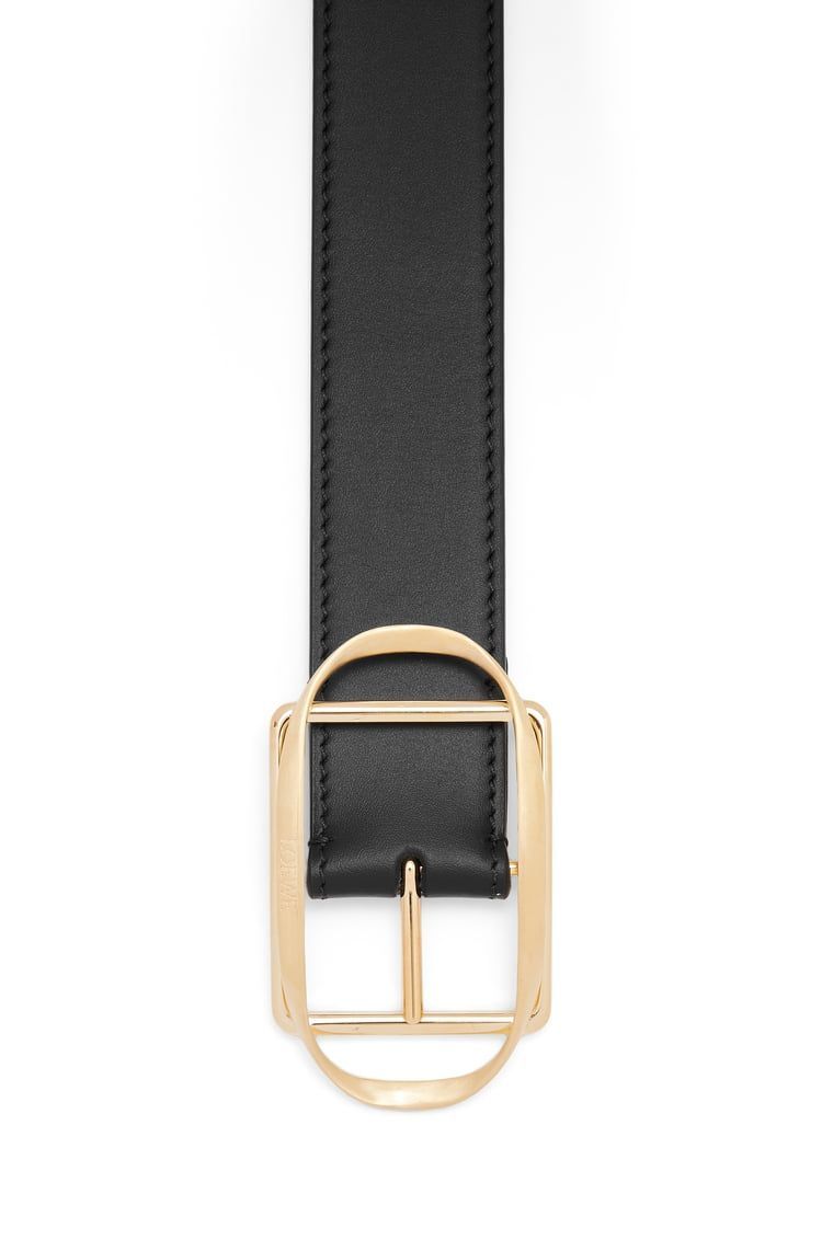 Curved buckle belt in smooth calfskin