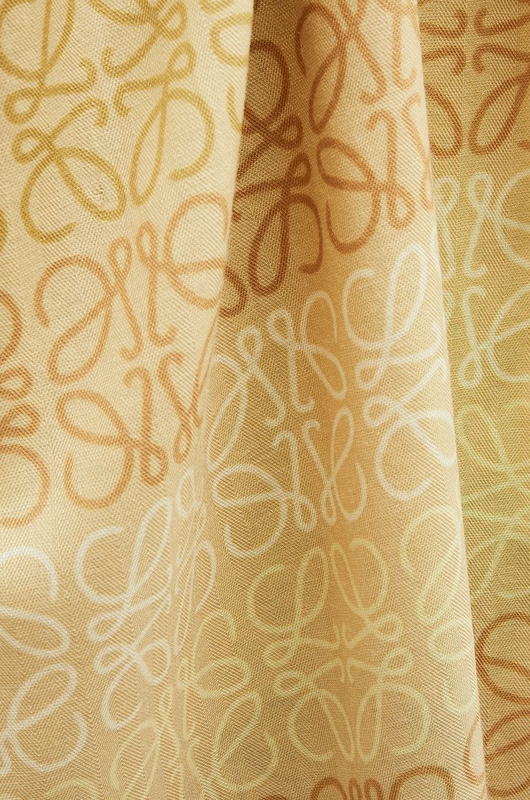 Anagram scarf in wool, silk and cashmere