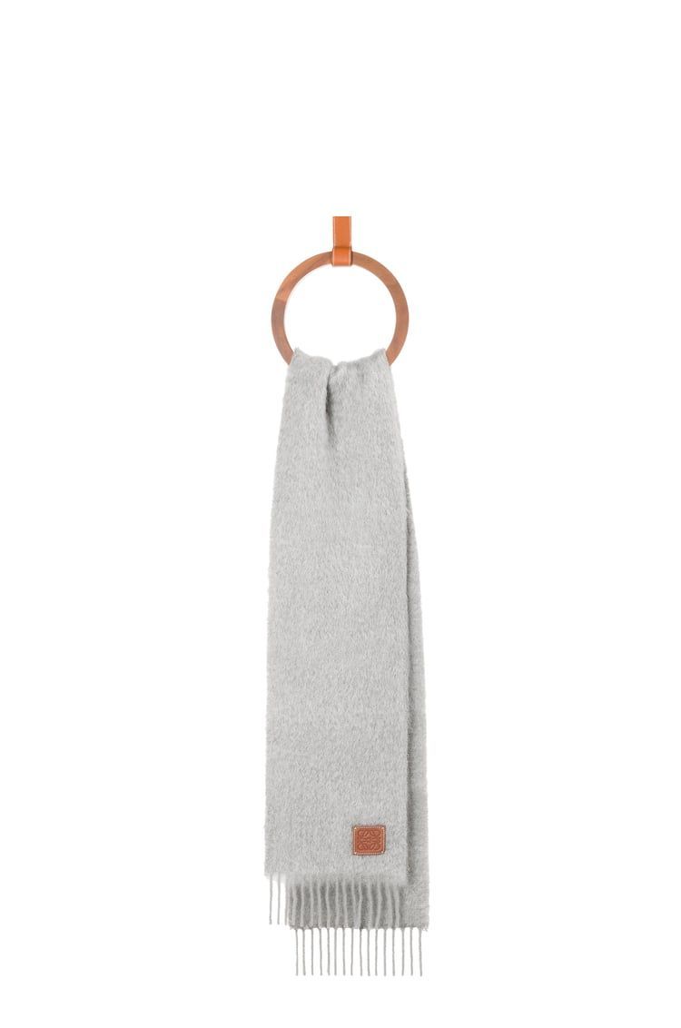 Scarf in mohair and wool