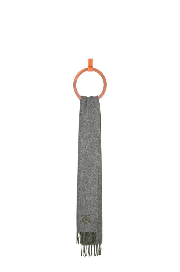 Scarf in wool and cashmere