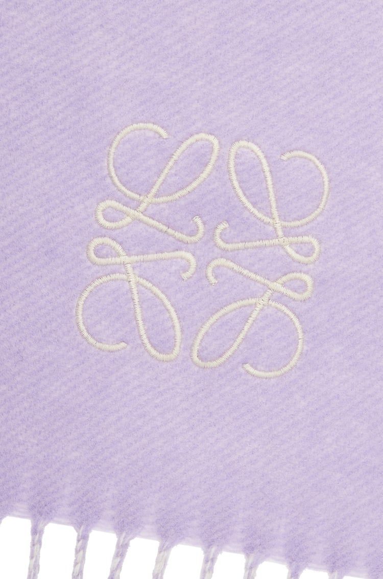 Scarf in wool and cashmere