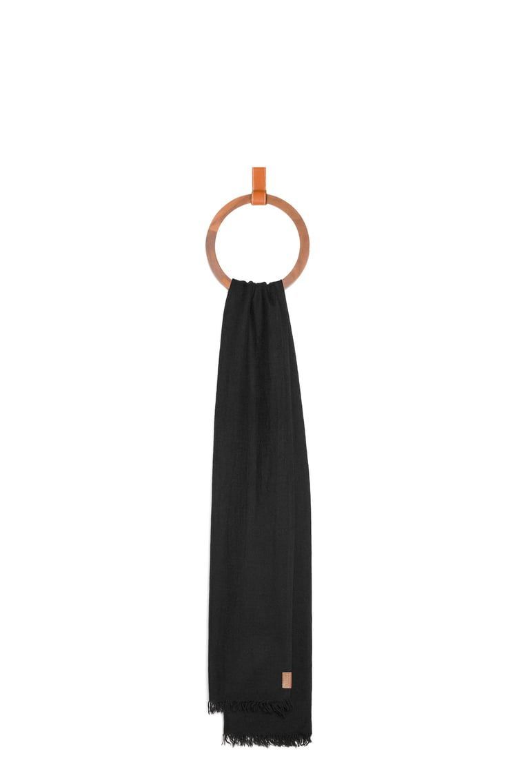 Scarf in cashmere