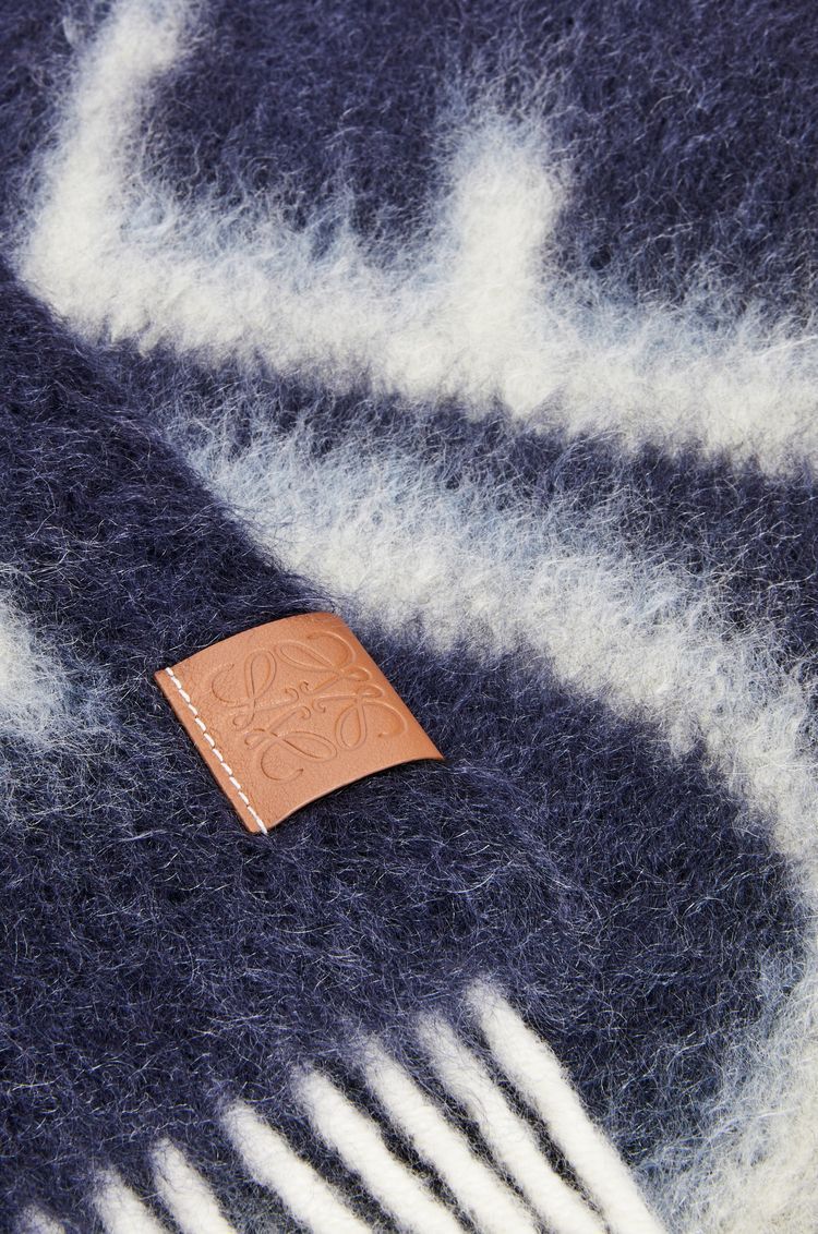 LOEWE scarf in wool and mohair