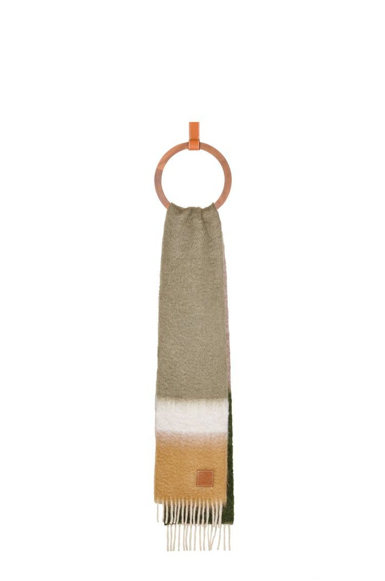 Scarf in mohair and wool