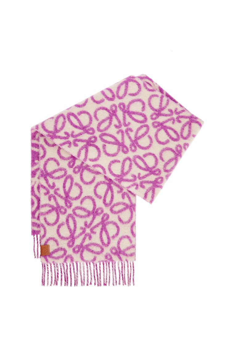 Anagram scarf in alpaca and wool