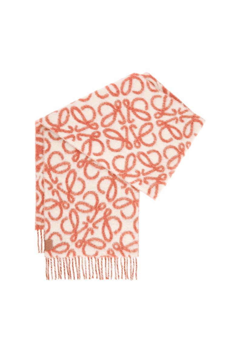 Anagram scarf in alpaca and wool