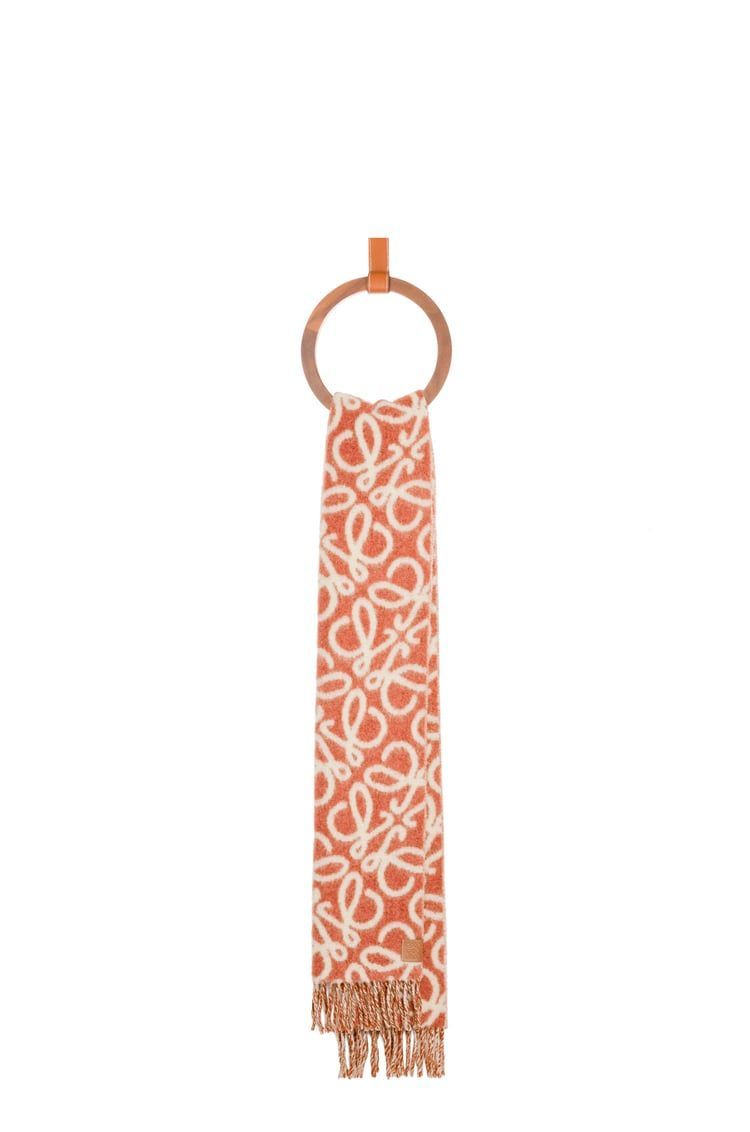 Anagram scarf in alpaca and wool
