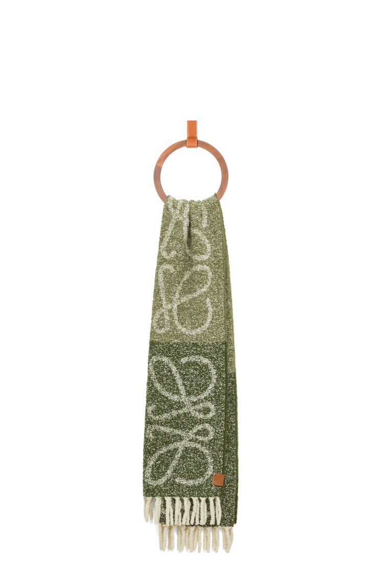 Anagram scarf in alpaca and wool