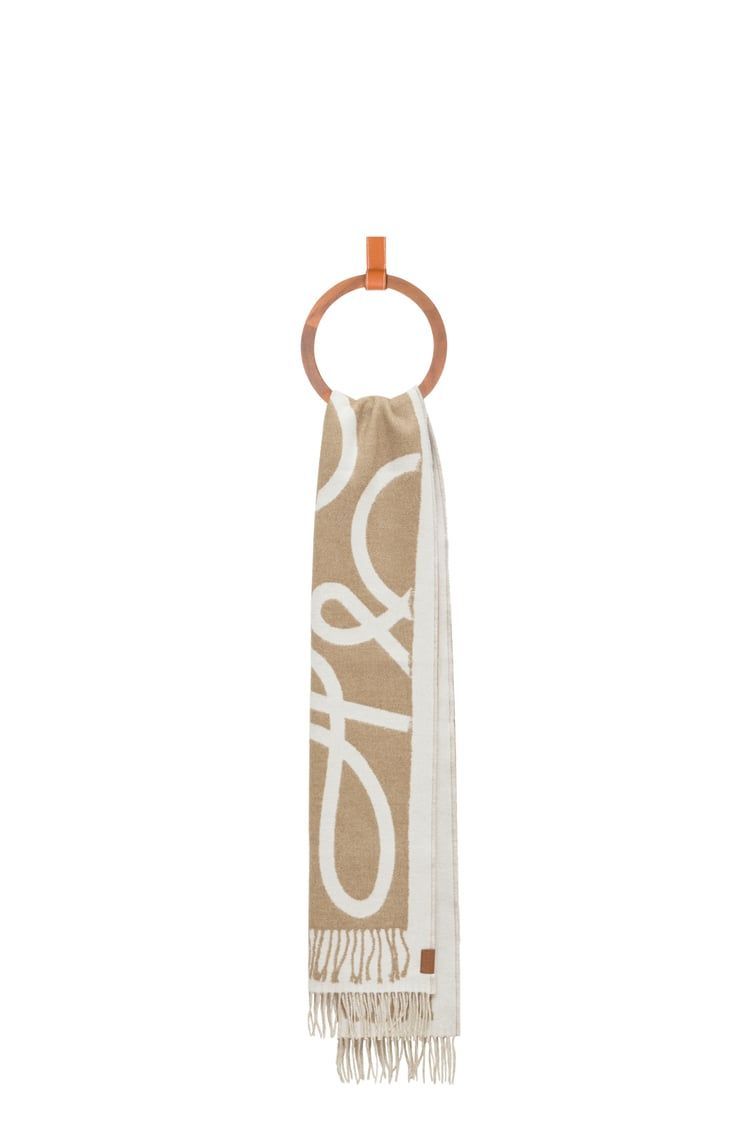 Scarf in wool and cashmere