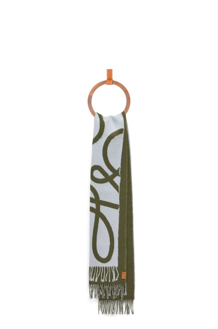 Scarf in wool and cashmere