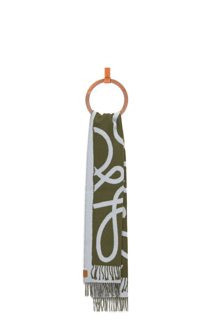 Scarf in wool and cashmere