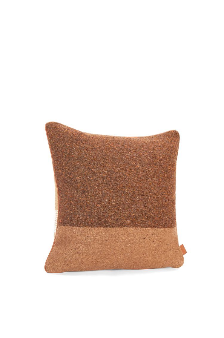 Stripe cushion in wool and linen