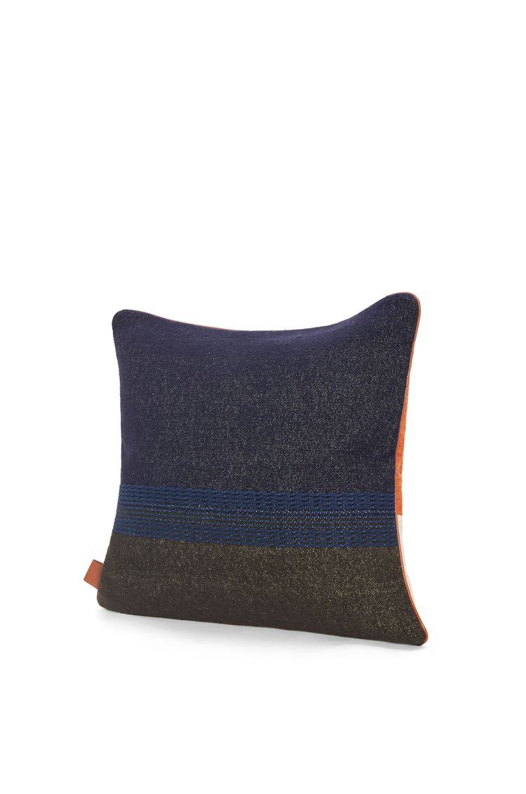 Stripe cushion in wool and linen