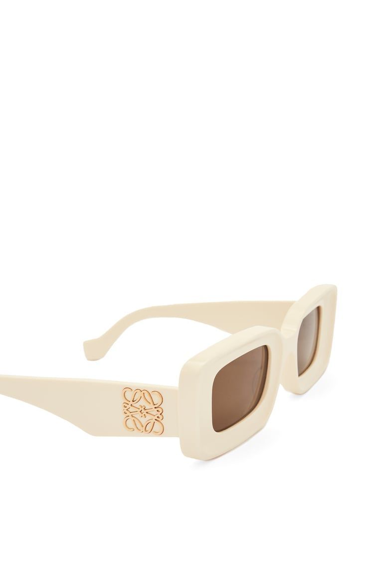 Rectangular sunglasses