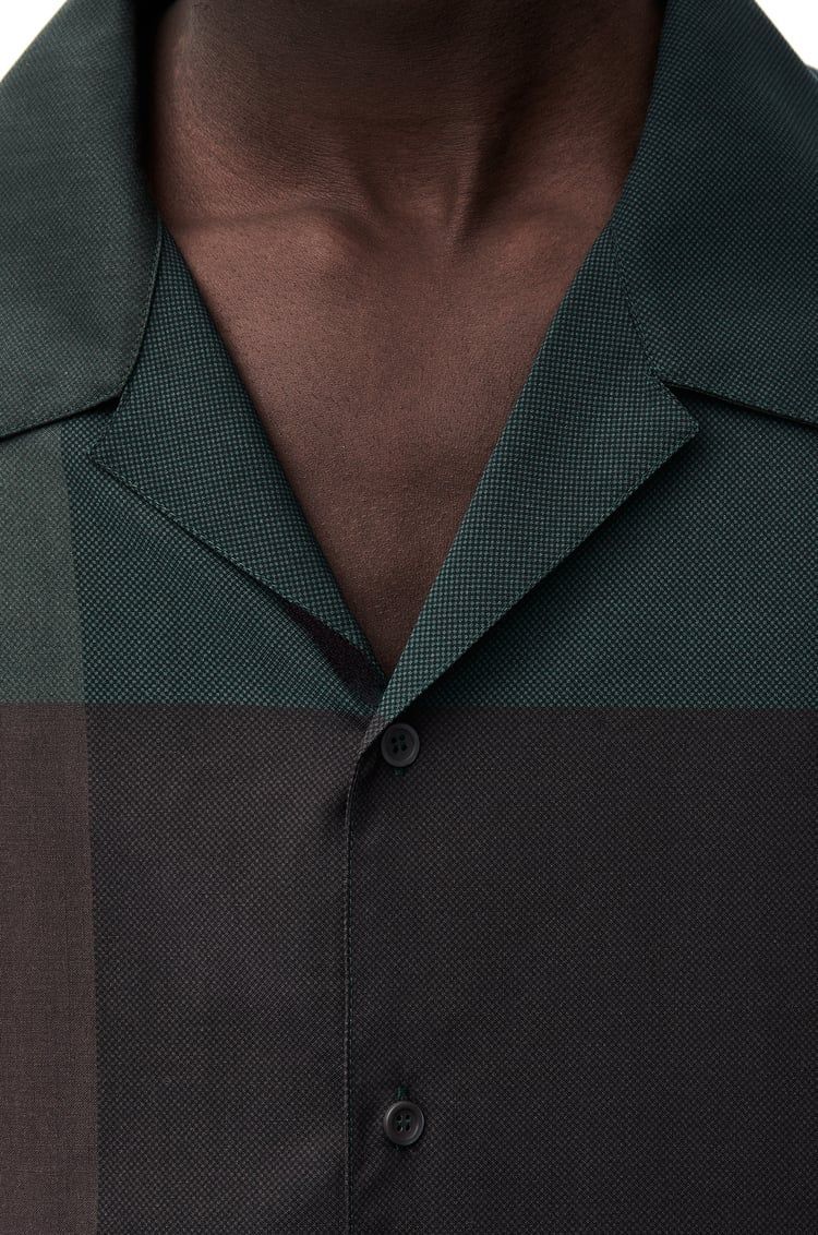 Short sleeve shirt in wool