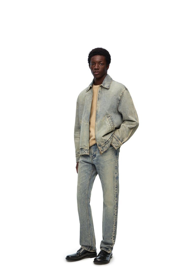 Straight leg jeans in denim