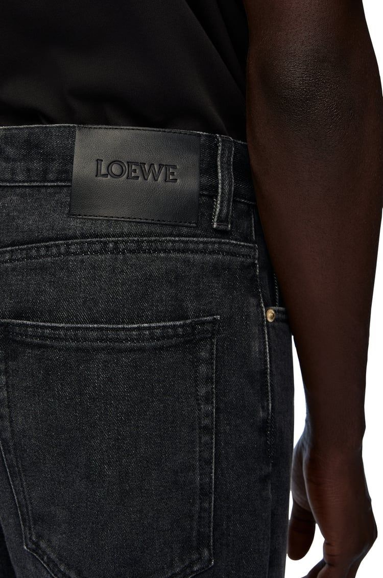 Straight leg jeans in denim