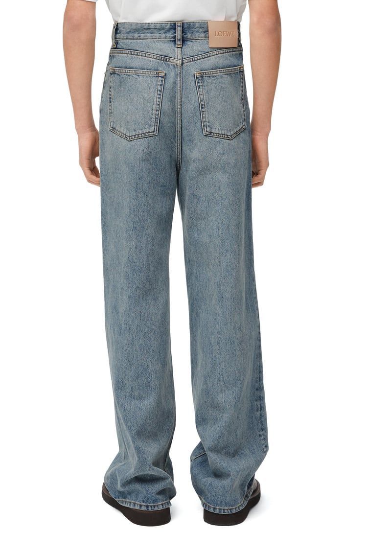 Wide leg jeans in denim