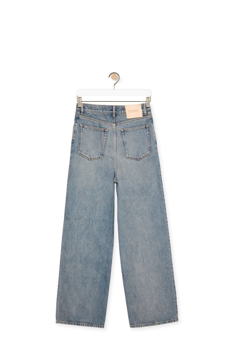 Wide leg jeans in denim