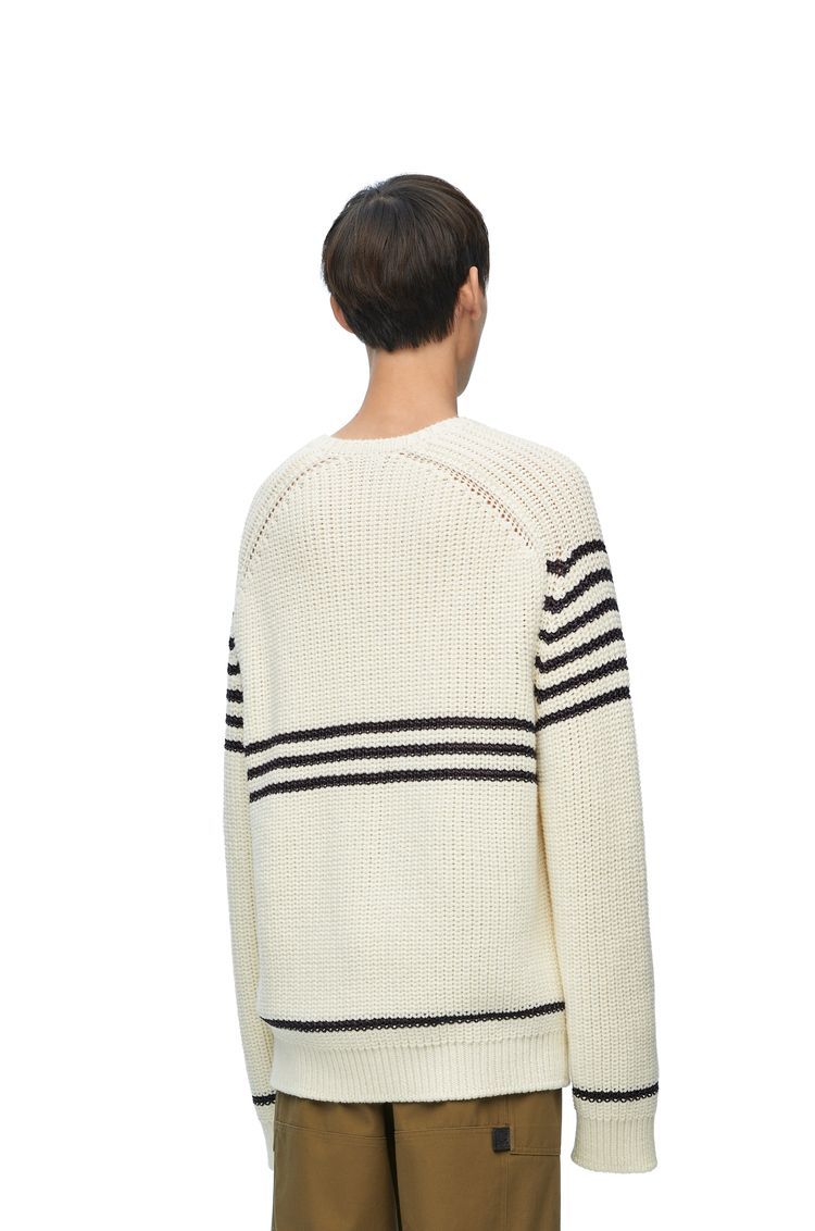 Sweater in wool blend